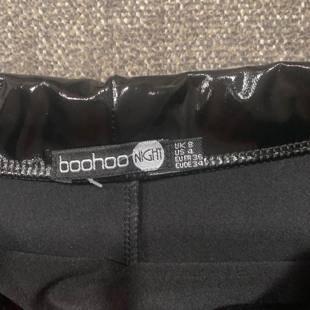 ⭐️Shiny Black Vinyl Skirt from Boohoo 4 NWOT - Picture 3 of 3